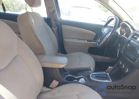 2013 Chrysler 200 Touring from USA, damaged, VIN 1C3CCBBB2DN672878